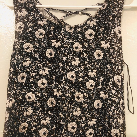 Dress - Picture 2 of 6